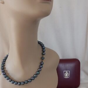 Majorica Spain 10 mm Peacock Iridescent Pearl Necklace 18.25” X L *NWT*